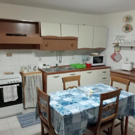 Casa Agatina Apartment คาตาเนีย ภายนอก รูปภาพ
